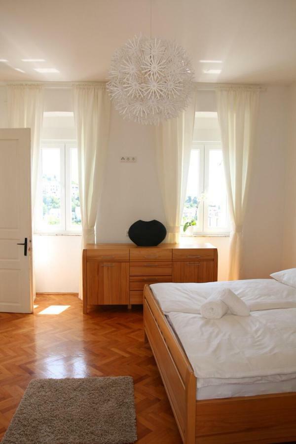 קריקווניצה Central House Nona מראה חיצוני תמונה
