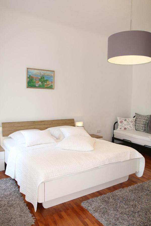 קריקווניצה Central House Nona מראה חיצוני תמונה