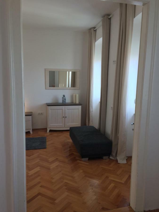 קריקווניצה Central House Nona מראה חיצוני תמונה