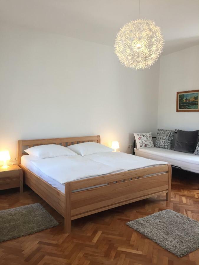 קריקווניצה Central House Nona מראה חיצוני תמונה
